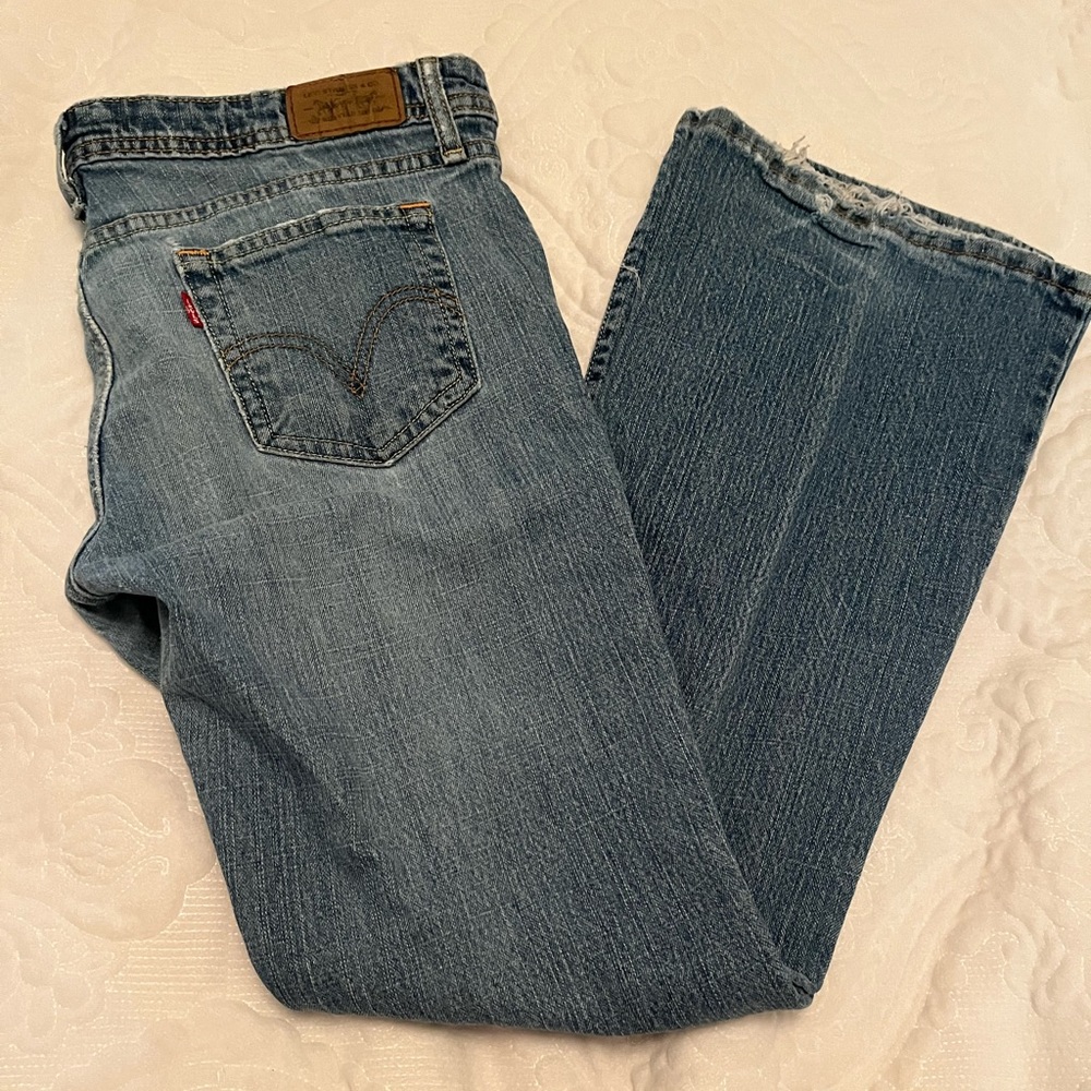 Levi’s y2k super low rise bootcut jeans distressed size juniors 9